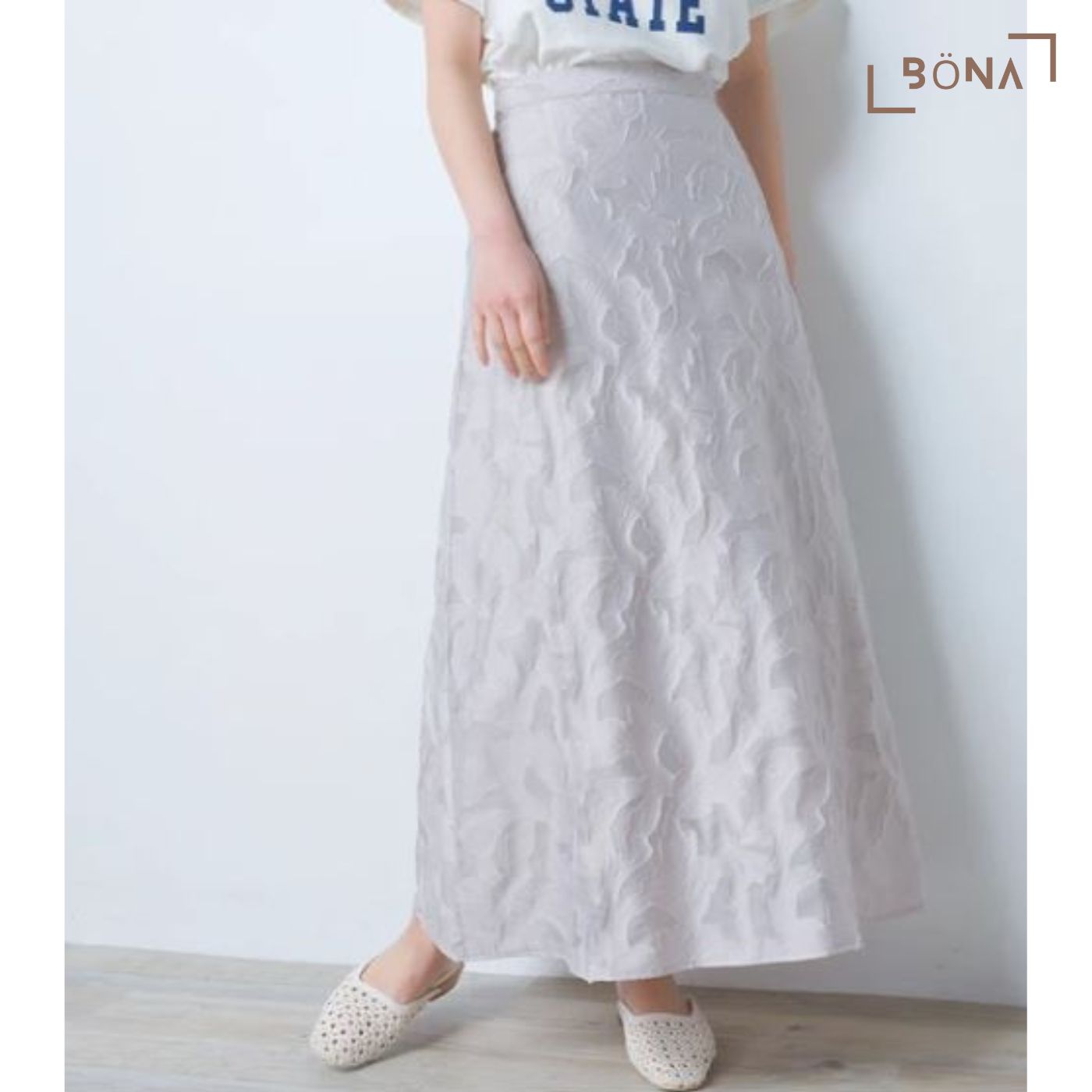 花朵壓紋A字裙 Flower Jacquard A-Line Skirt