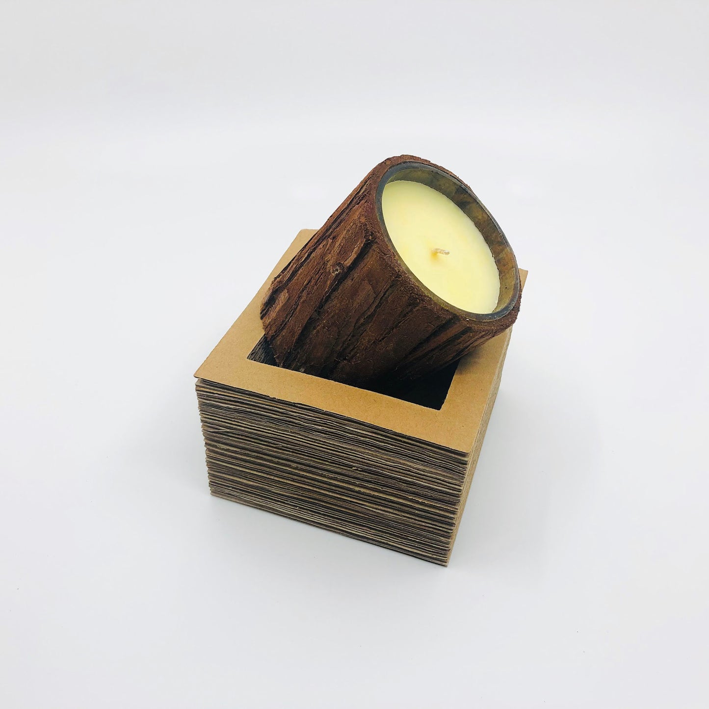 樹幹. 蠟燭 Trunk Candle (Rose Geranium Scented Wax Candle)