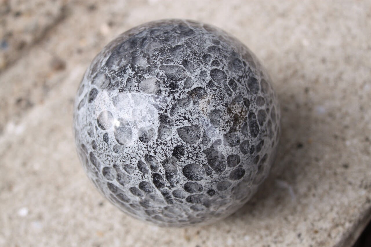 月球. 儀 Handmade Glass Moon Shaped
